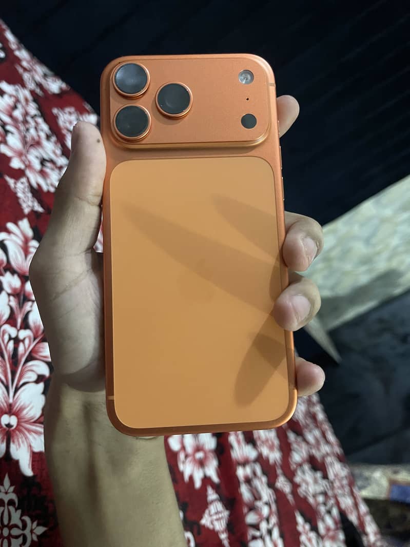 Apple iPhone 17 Pro Max  Factory Unlocked 100% Battery 0