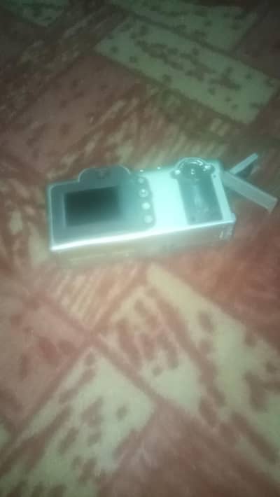 this camera is best made in japan urgent for sale