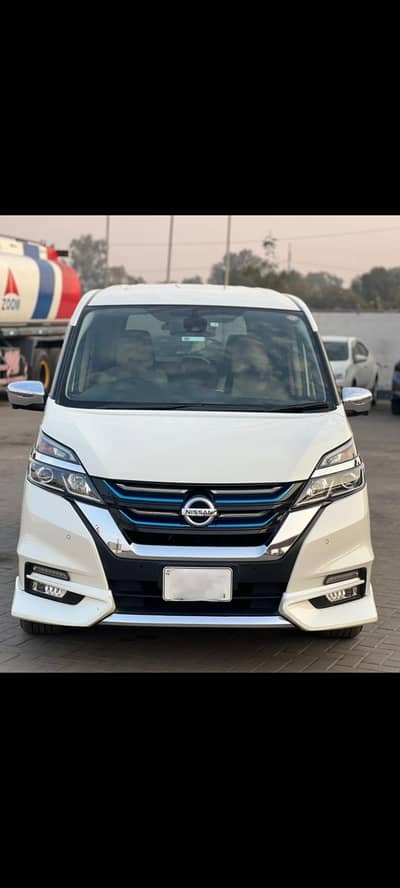 Nissan Serena 2019