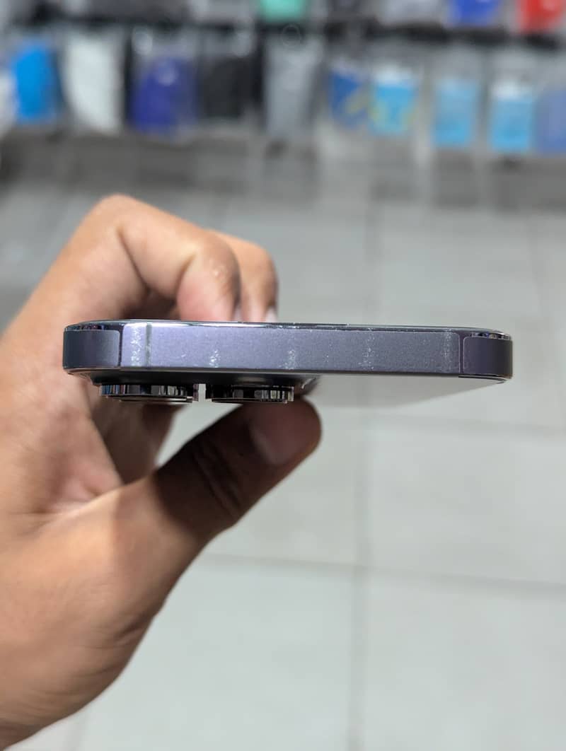 Apple iPhone 14 Pro Max 4