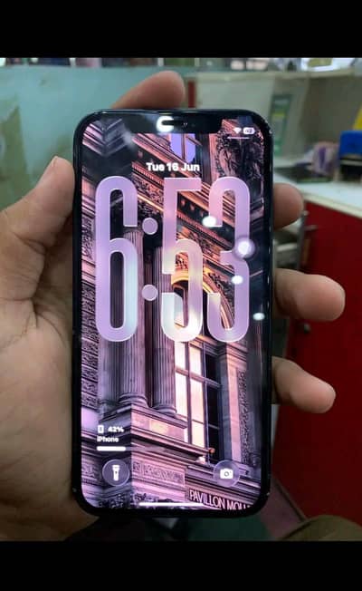 Apple iPhone 12