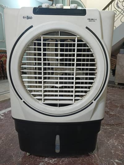 Super Asia 12V DC Cooler (ECM-4900Plus DC)only One Season Used