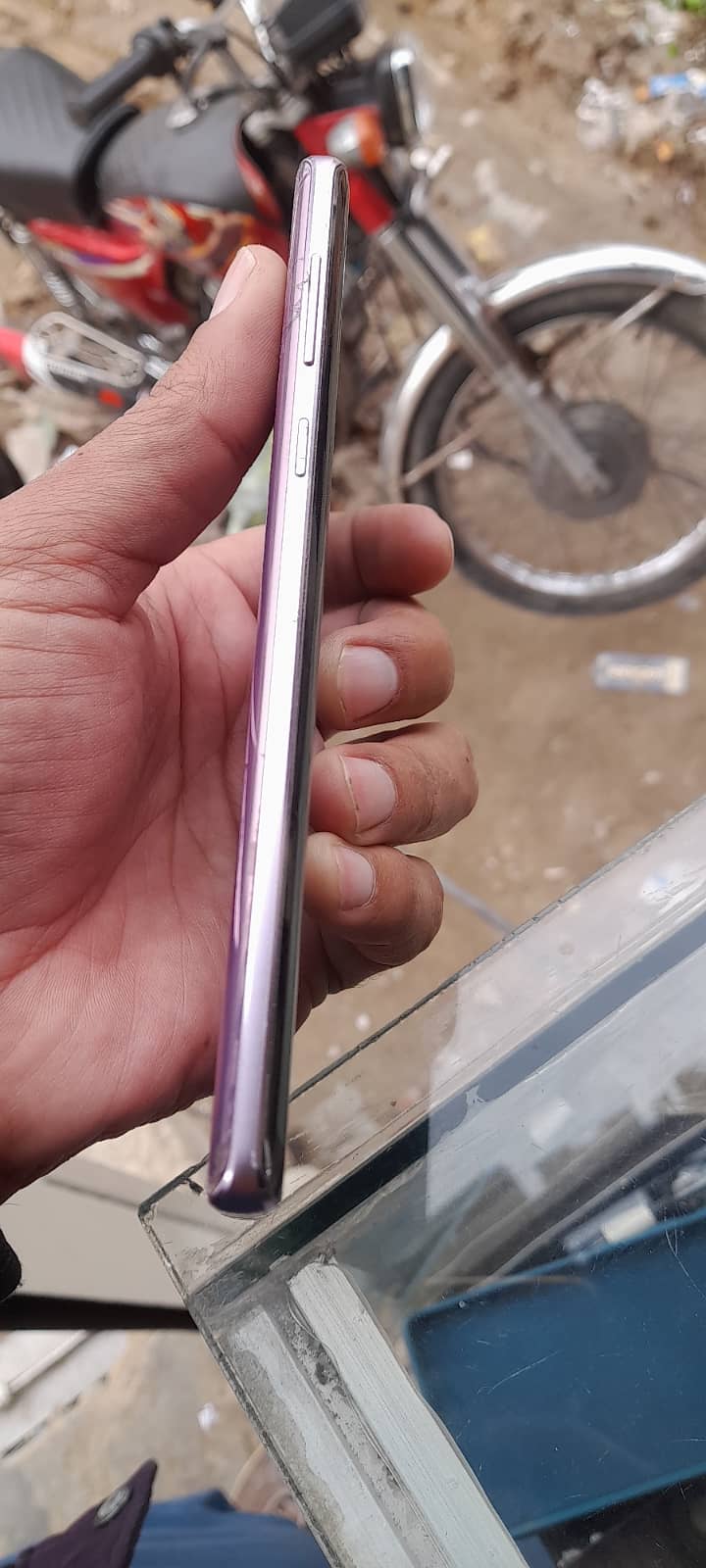 Samsung Mobile Note 9 0