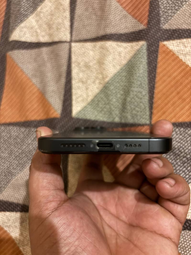 iphone 15 pro max 5