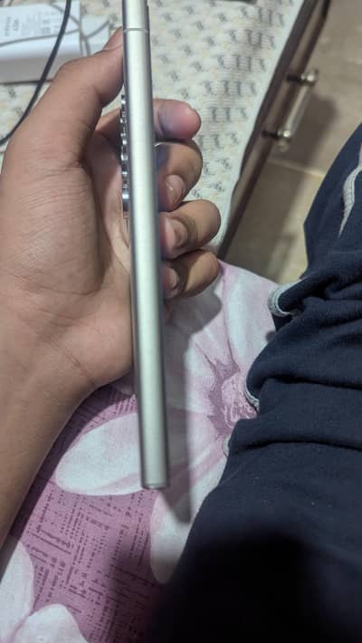 Samsung Mobile S24 Ultra