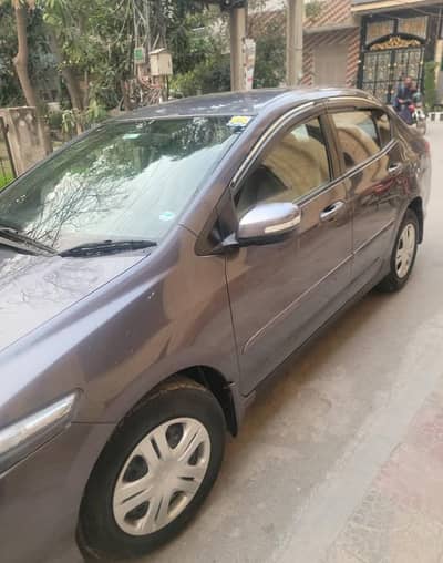 indrive or yangoo k leay driver cheay jis ka experience b ho