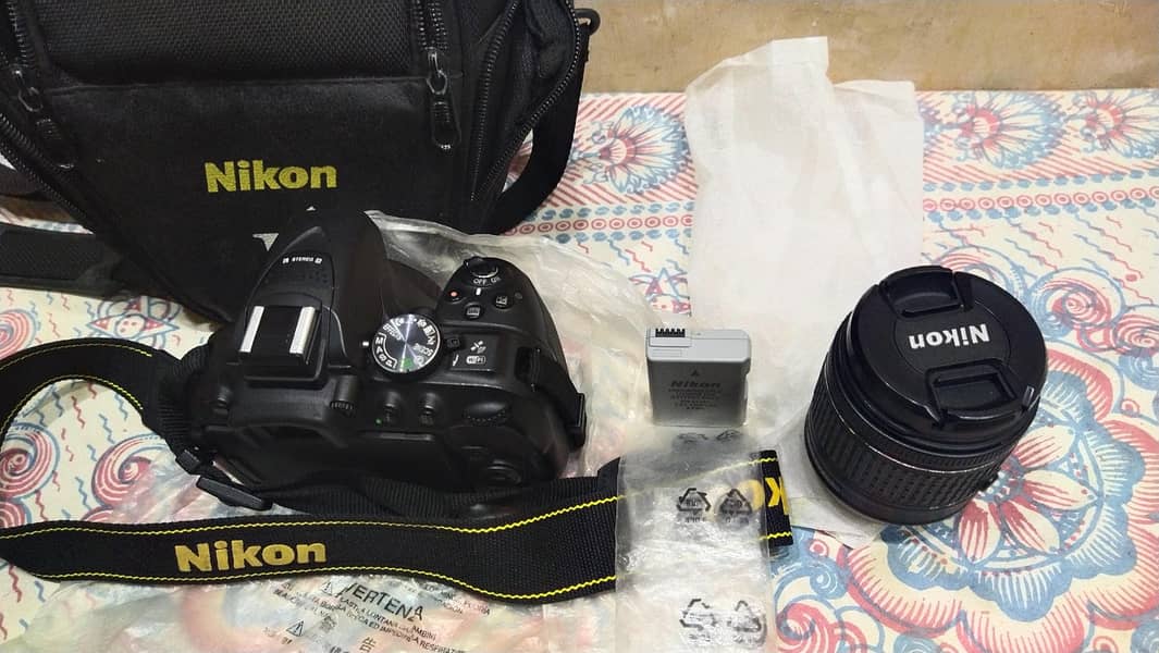 NIKON D5300 COMPLETE KIT 2