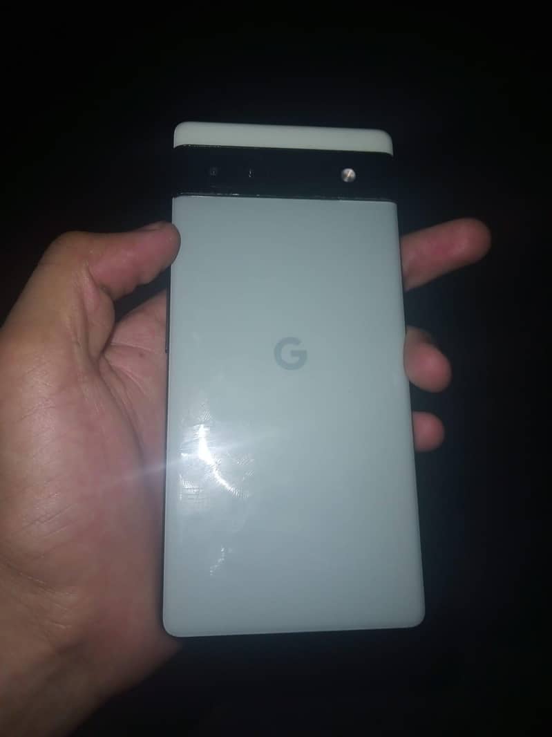 Google Pixel 6a 1