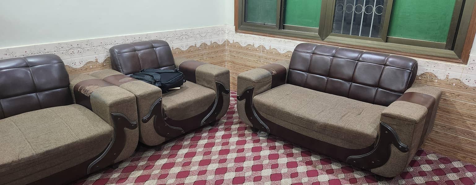 used sofa 0