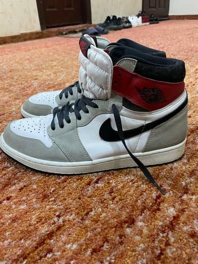100% Original Branded Sneakers – Excellent Condition