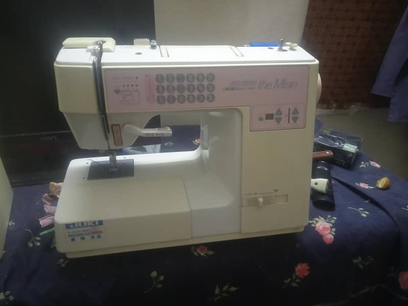 juki sewing machine. 0