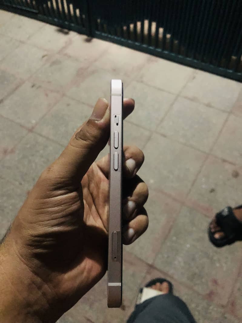 Apple iPhone 13. Urgent for sale 0