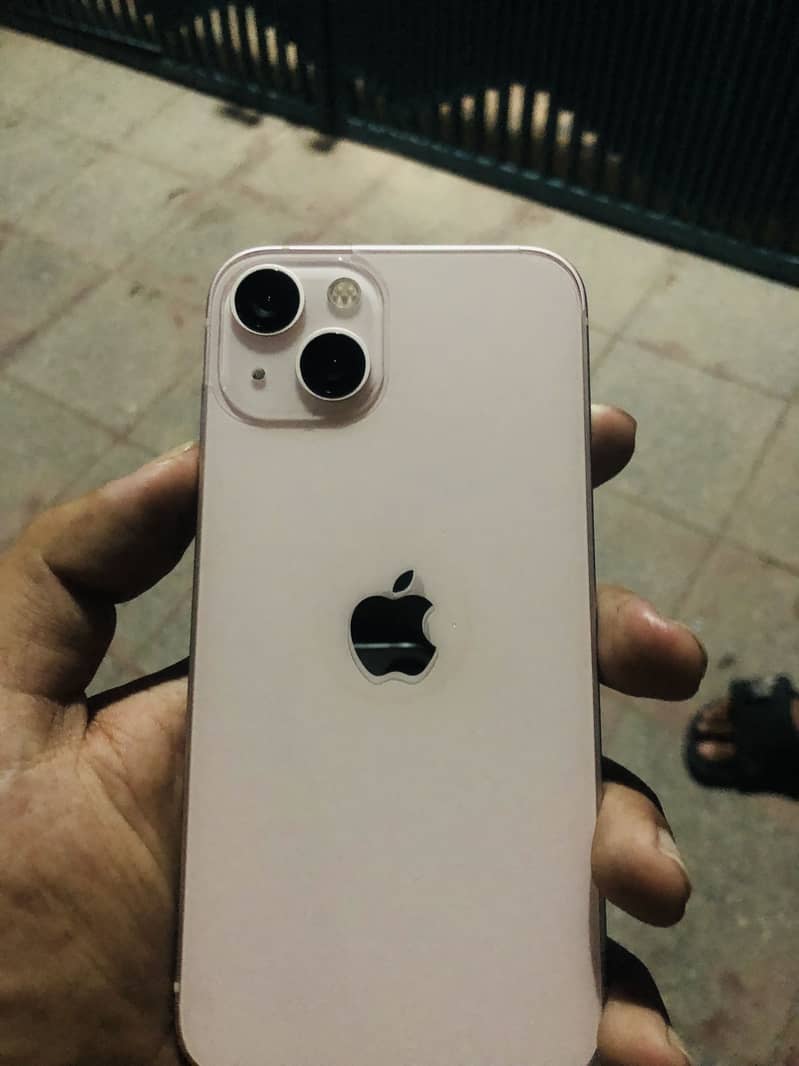 Apple iPhone 13. Urgent for sale 5