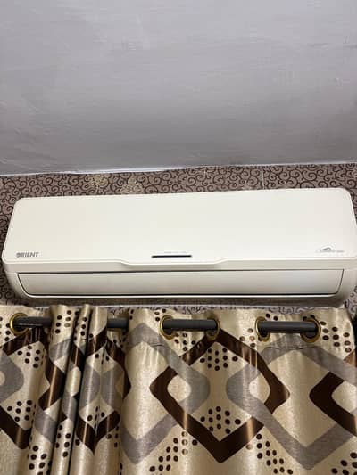 orient ac for sale in very good condition