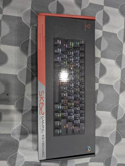 Gaming keyboard 60% gaming version  ( Bluetooth)