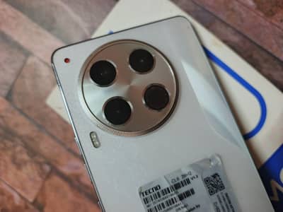 Tecno CAMON 30 Pro