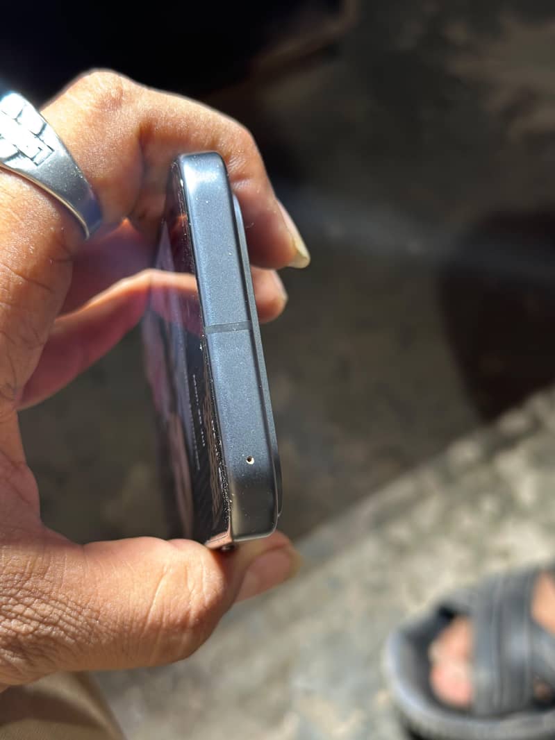 Google Pixel 9 2