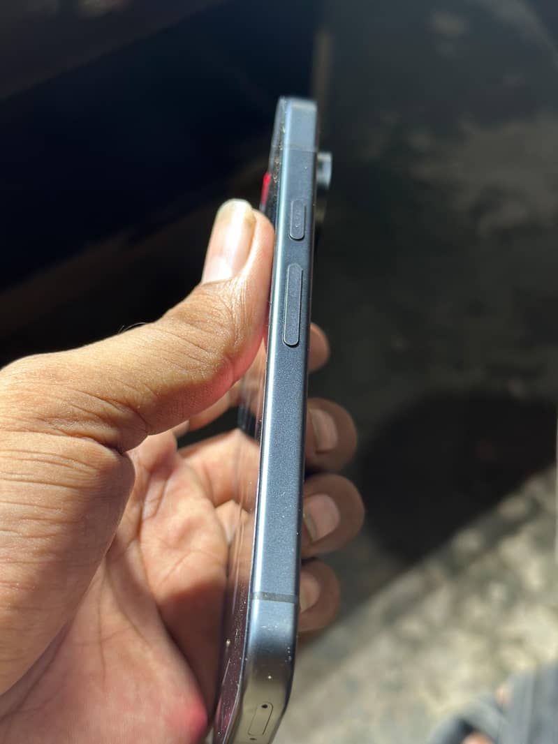 Google Pixel 9 3