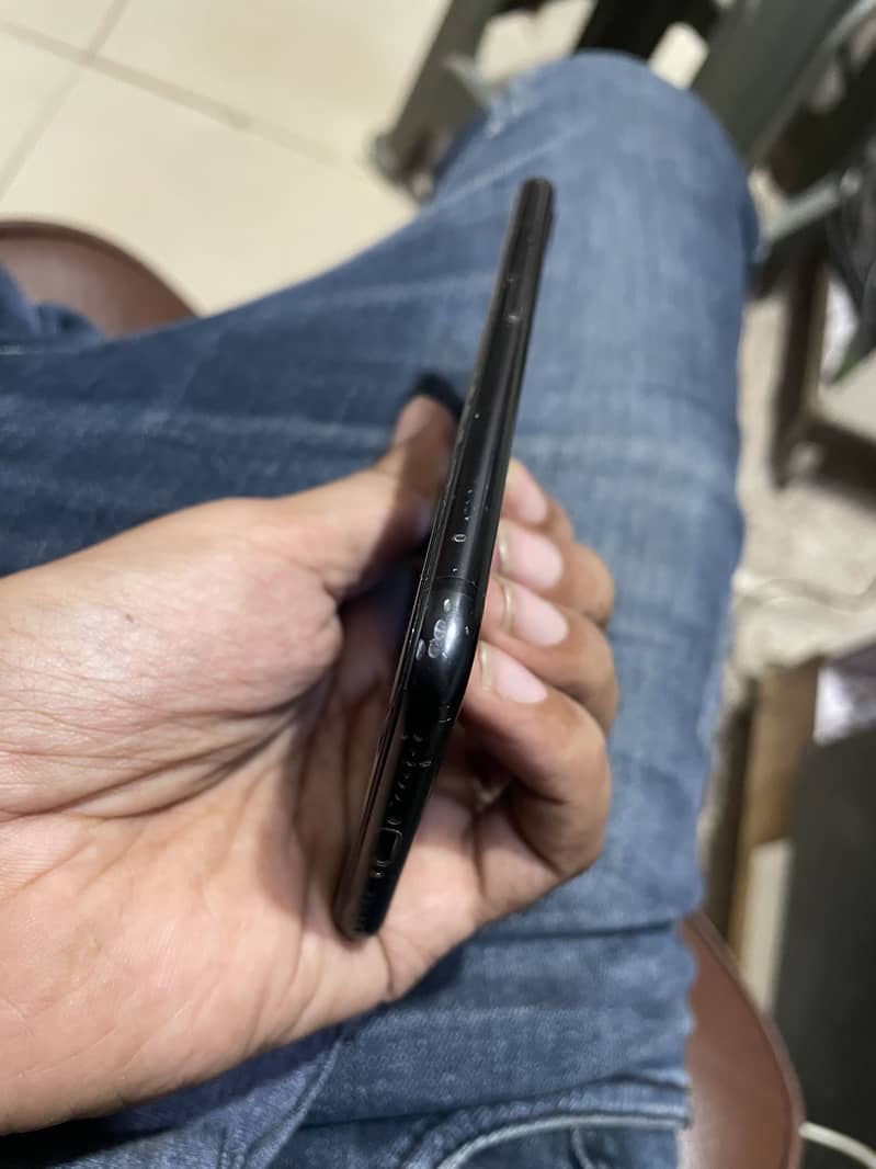 Apple iPhone 7 5