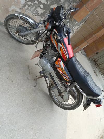 Honda 125 home use new condition