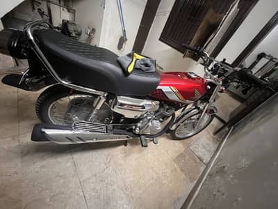 Showrom condition bike special adition