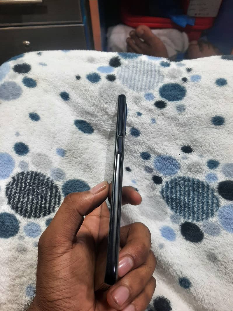 OPPO A16 3