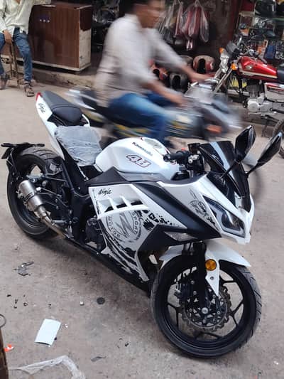 Kawasaki 250CC replice bike for sale