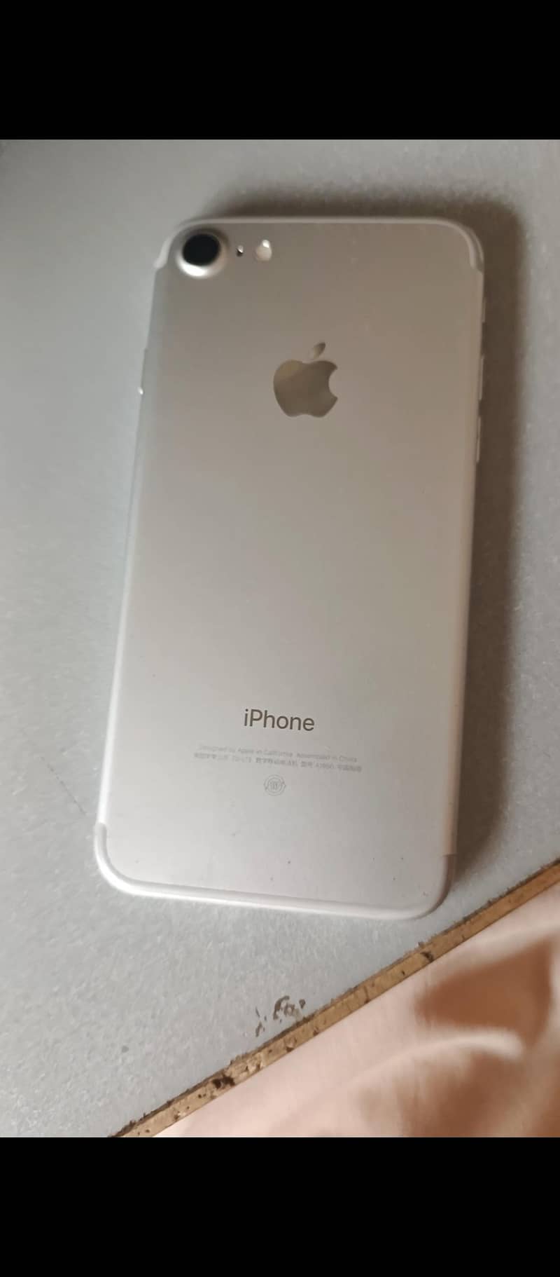 Apple iPhone 7 1