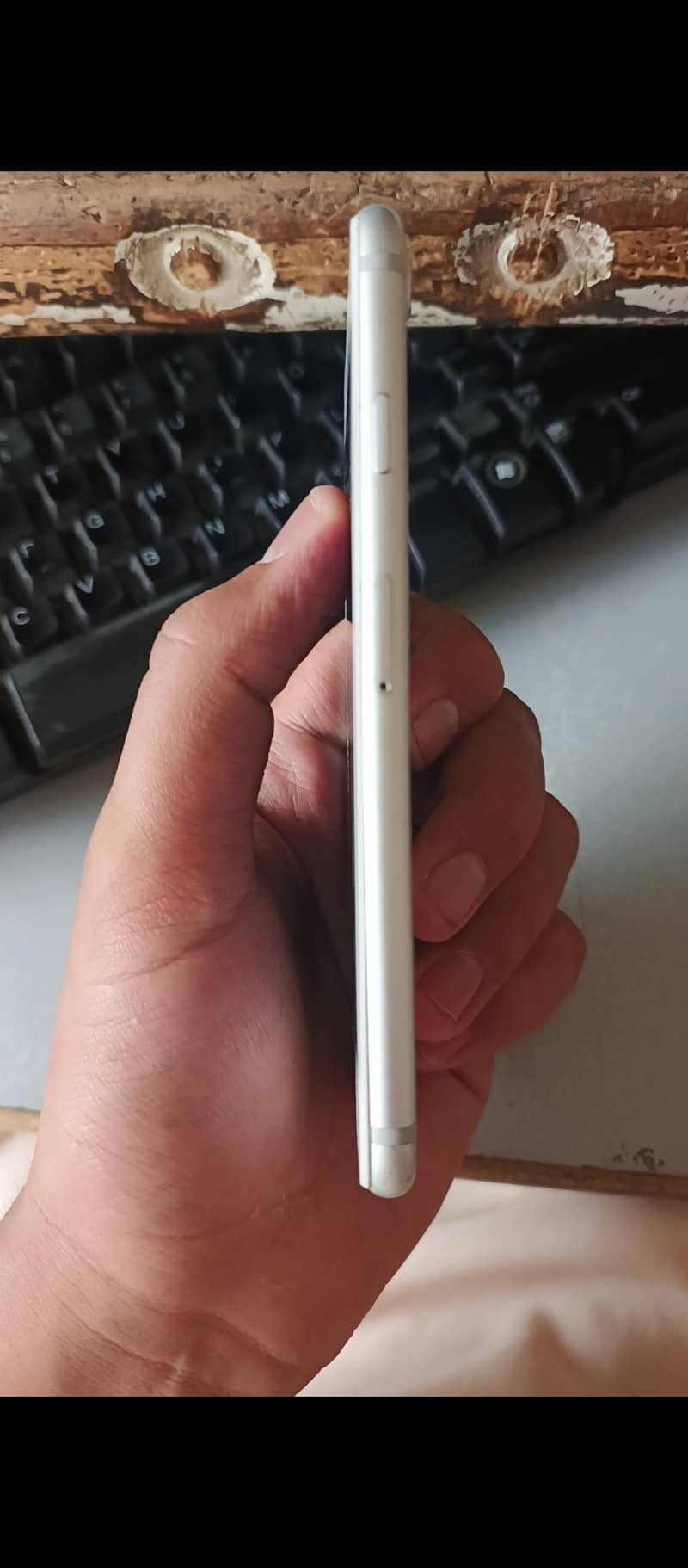 Apple iPhone 7 2