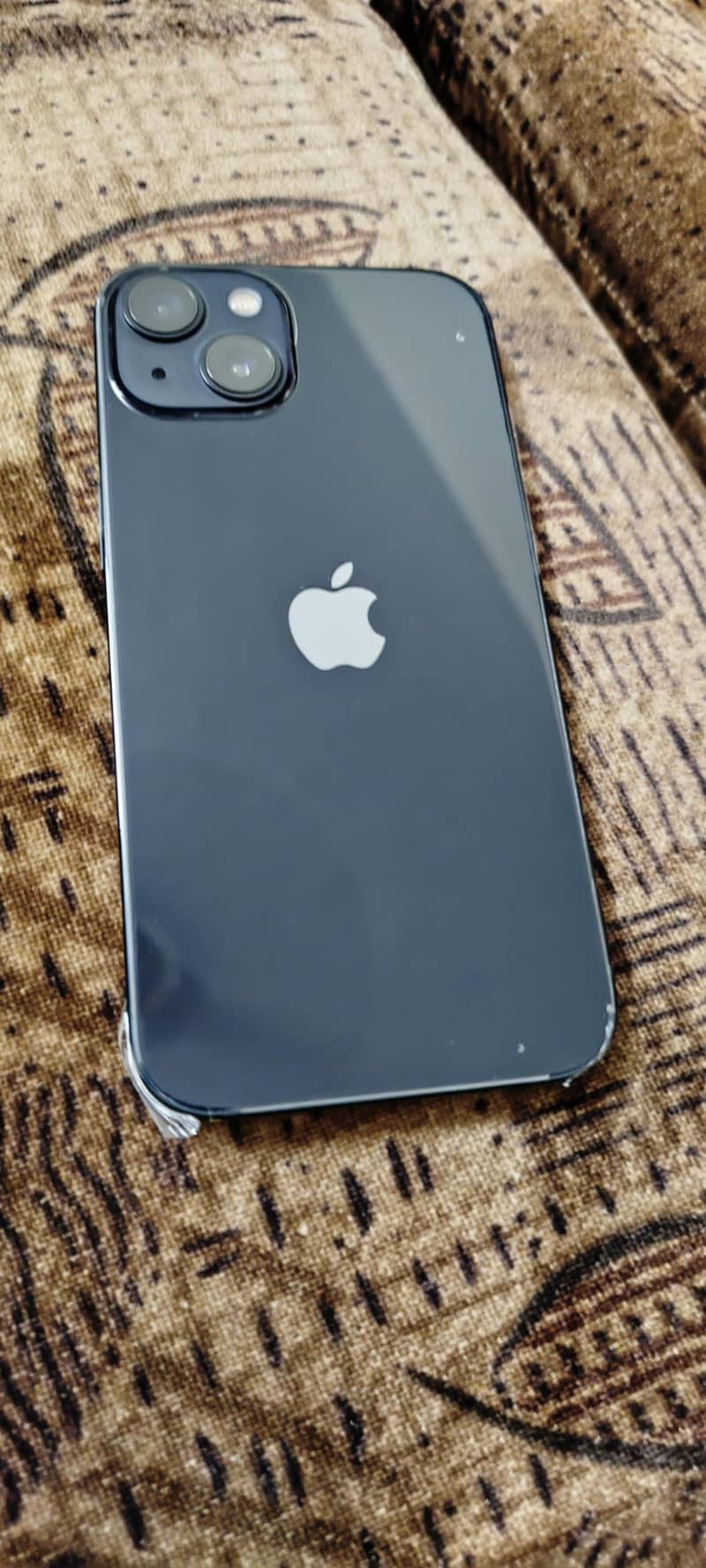 Apple iPhone 13 1