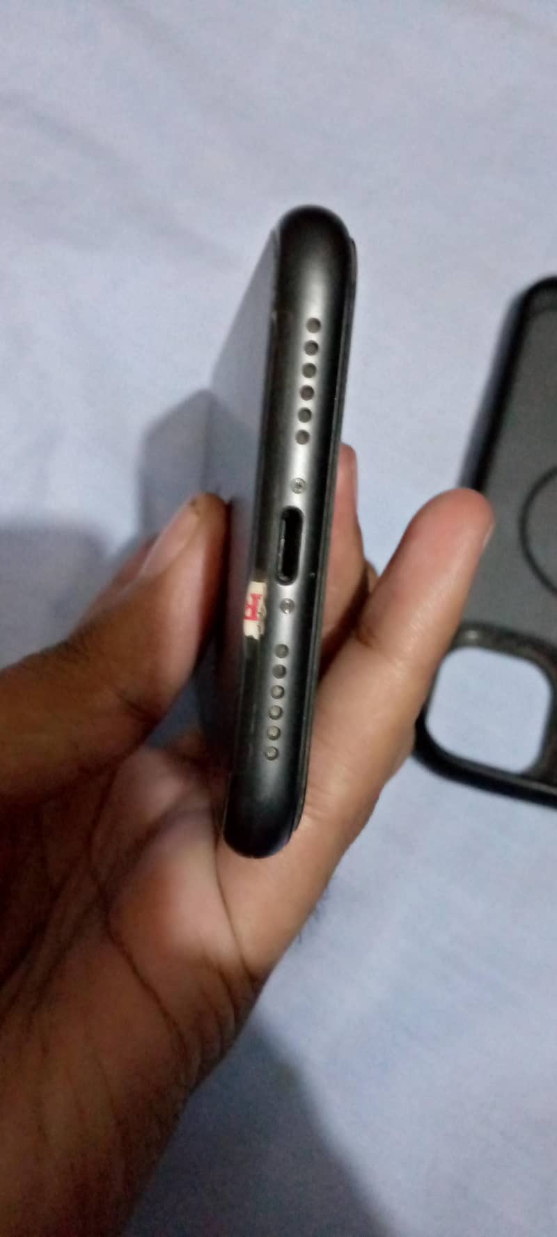 Apple iPhone 11 3