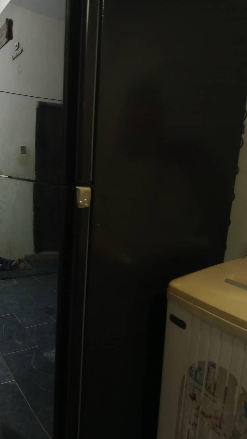 Refrigerator 1