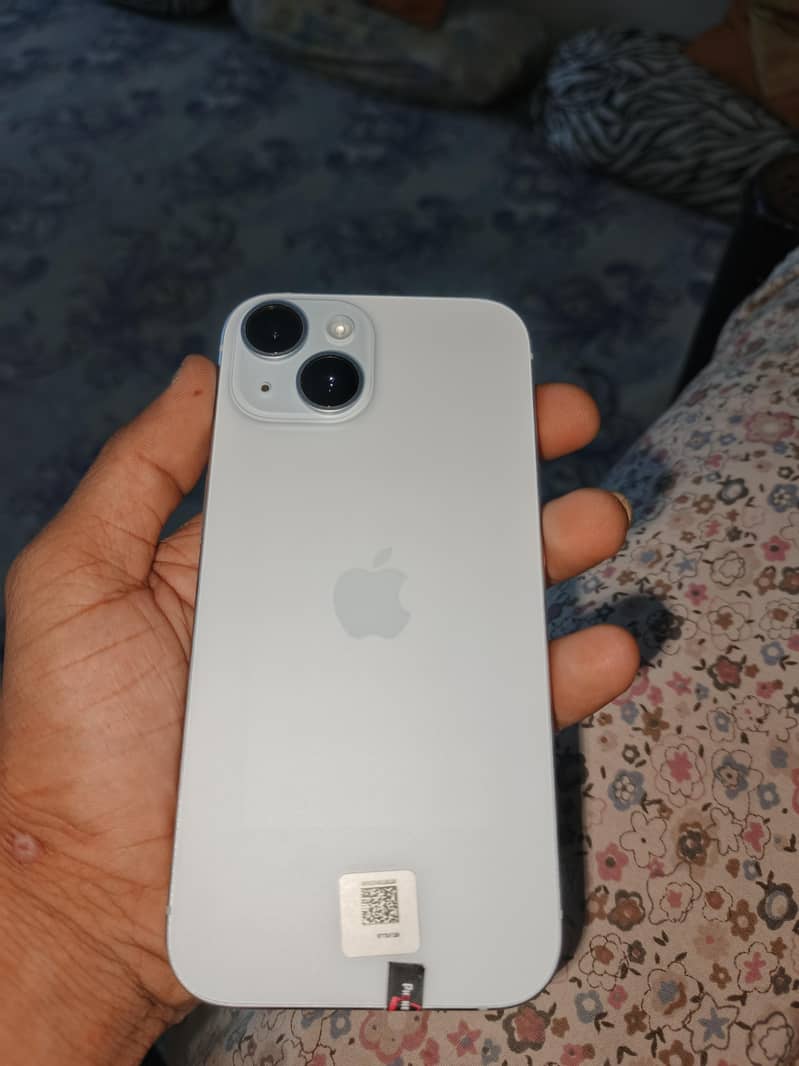 Apple iPhone 15 2