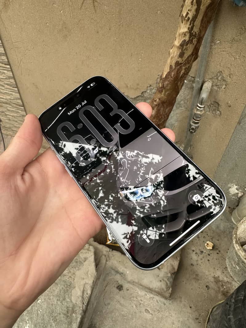 Apple iPhone 15 5