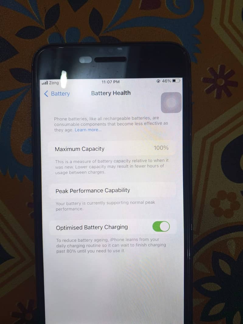 Apple iPhone 7 Plus 0