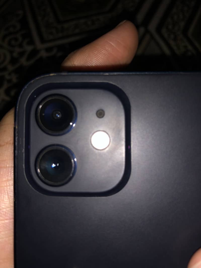 Apple iPhone 12 2