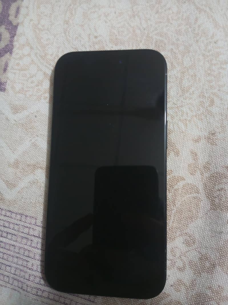 Apple iPhone 15 2