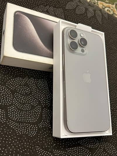 Apple iPhone 15 Pro Max JV