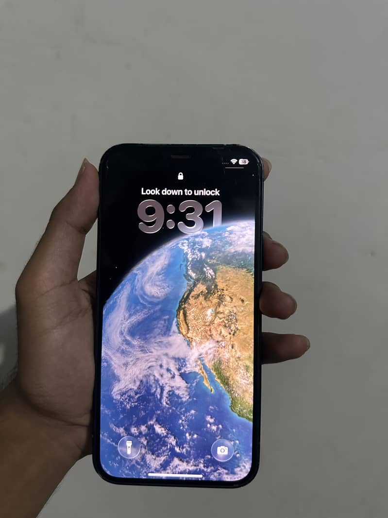IPHONE 12 0
