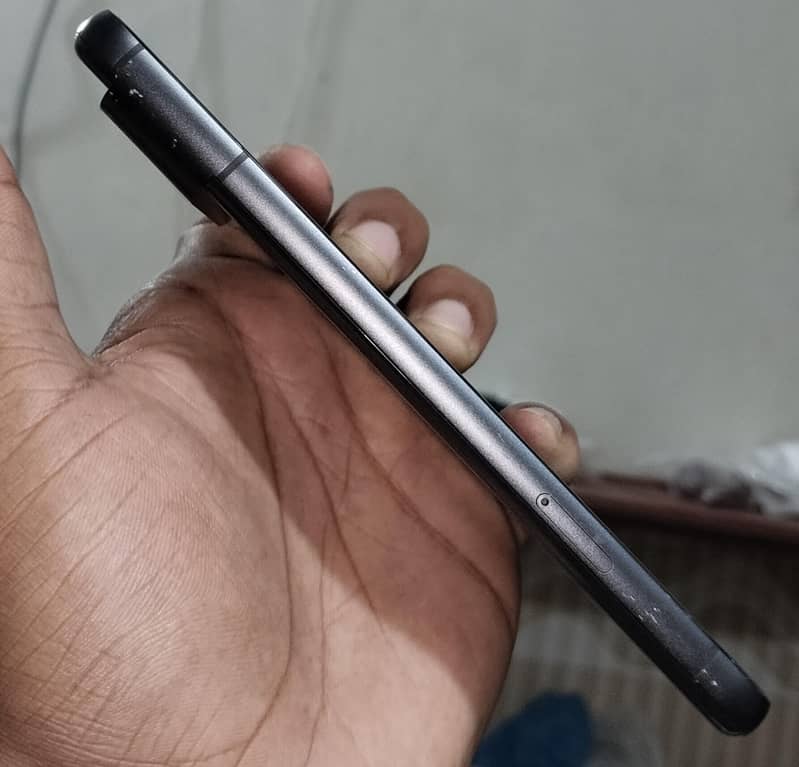 Google Pixel 8.8/128 5