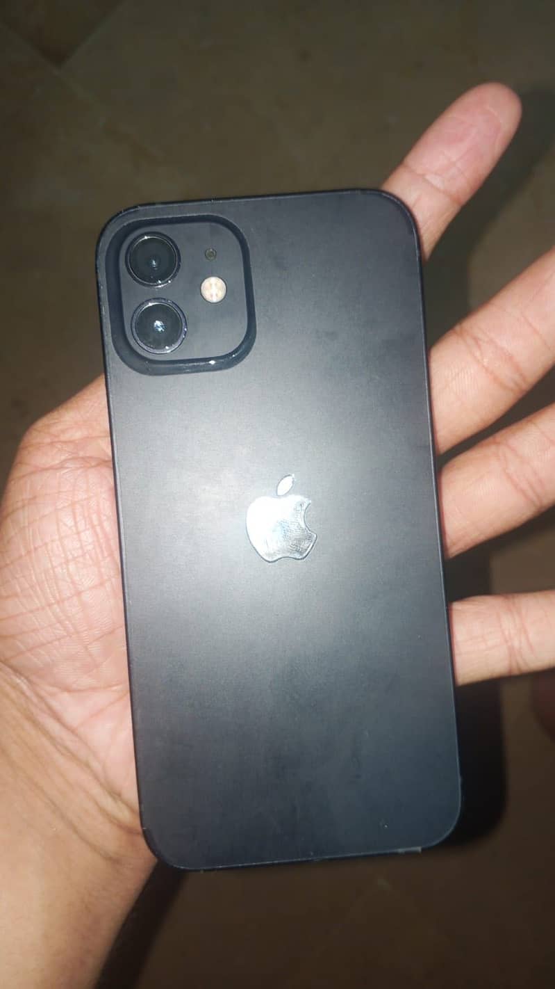 Apple iPhone 12 5