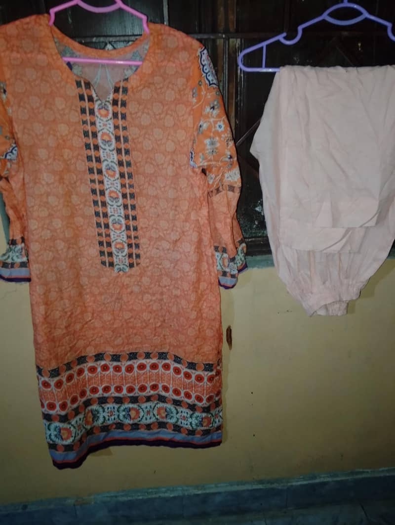 dresses 10