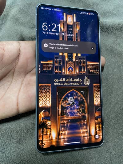 Sharp Aquos Sense7