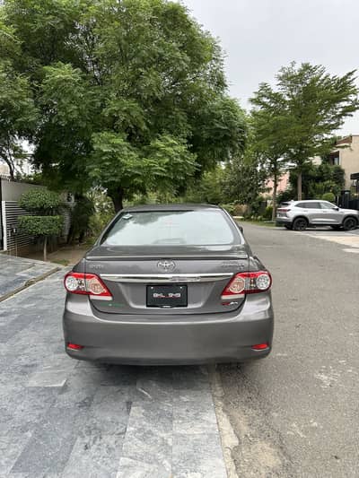 Toyota Corolla GLI 2012