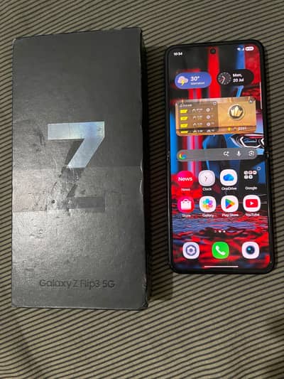 Samsung Mobile Z Flip 3