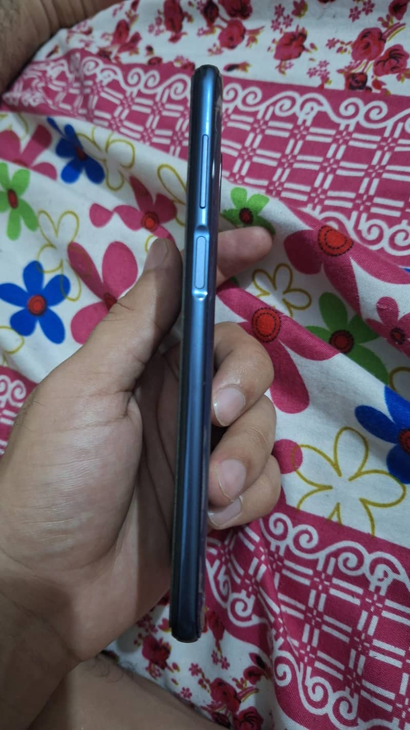 Xiaomi Redmi Note 9S 2