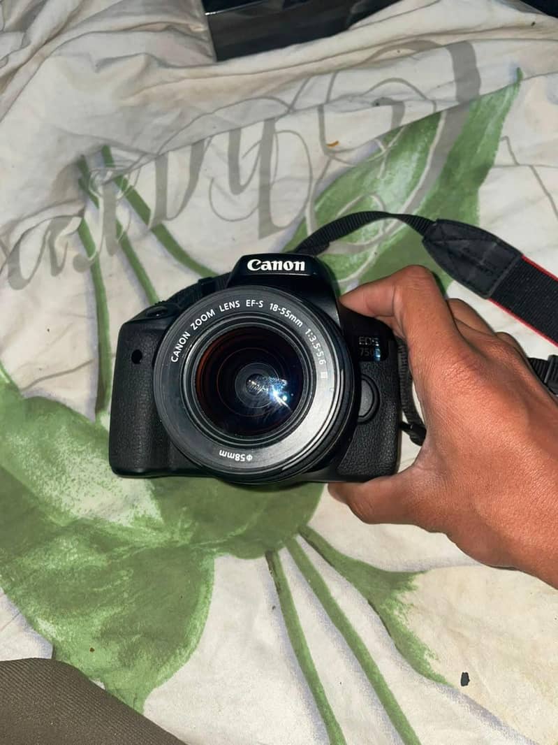 Canon EOS (750D) 7