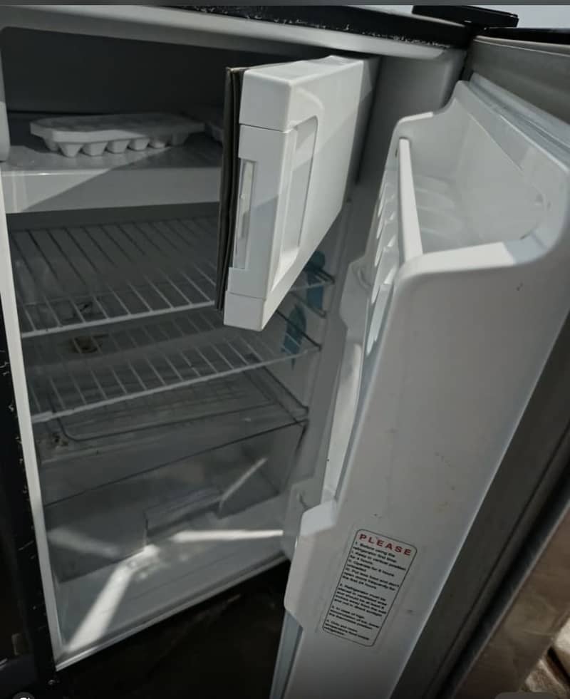 Refrigerator 3