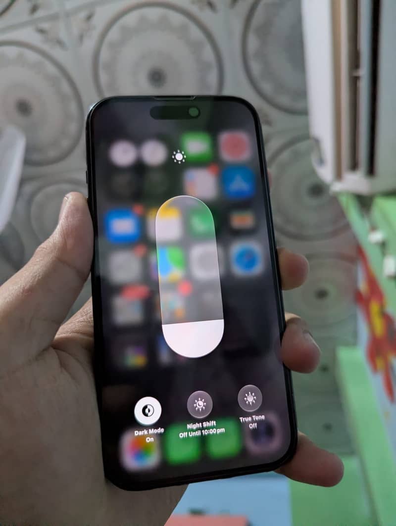 Apple iPhone 15 0