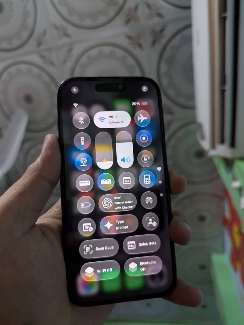 Apple iPhone 15 3